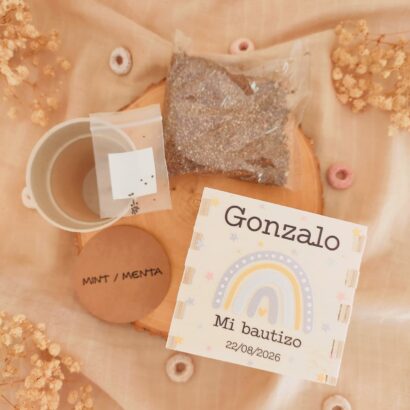 Macetero de madera personalizado con semillas