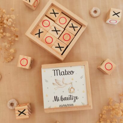 Juego Tres en raya personalizado de madera